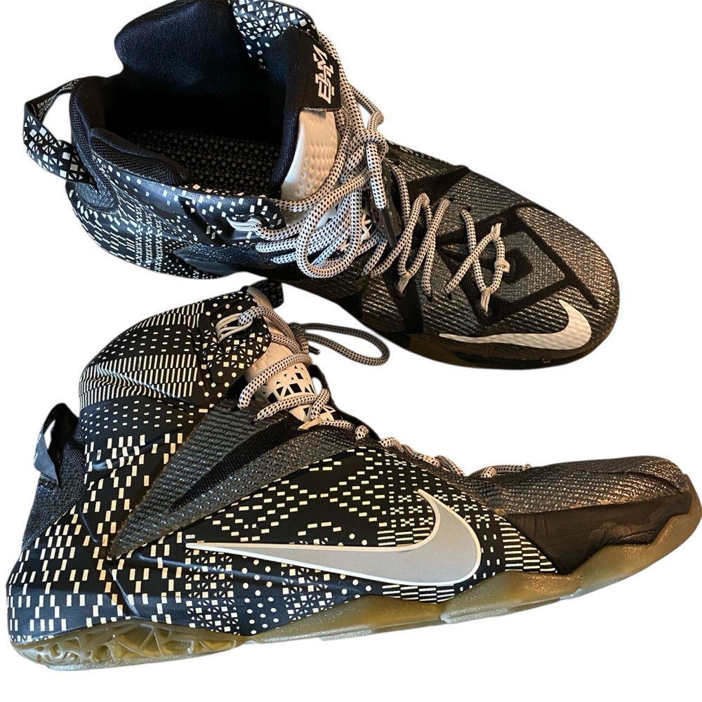 Nike LeBron 12 BHM Black History Month 2015 - 718825-001 Size 12 men